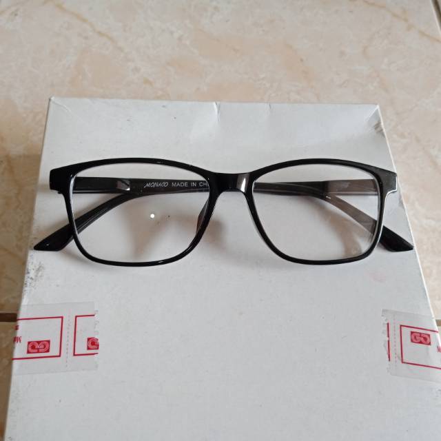 Kacamata fashion persegi trendy zm101