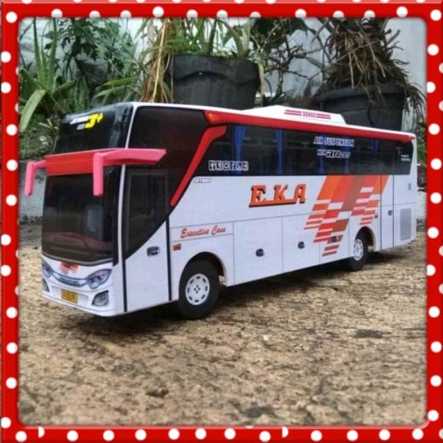 Miniatur bus Eka remote bisa request custome