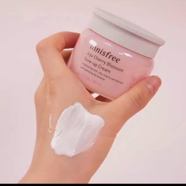 Preloved Innisfree Jeju Cherry Blossom Tone Up Cream