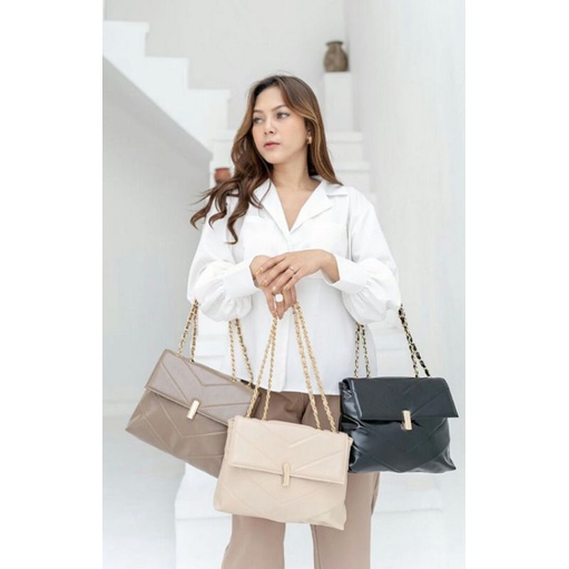 Sling Bag Flicka J 66