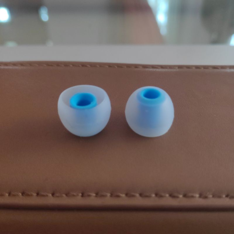 eartips alternatif kbear 07 silicone eartips untuk kz edx zsn pro X blon bl03 bukan aet07 aet08 sony spinfit cp100 cp145 cp360-1pair S putih biru
