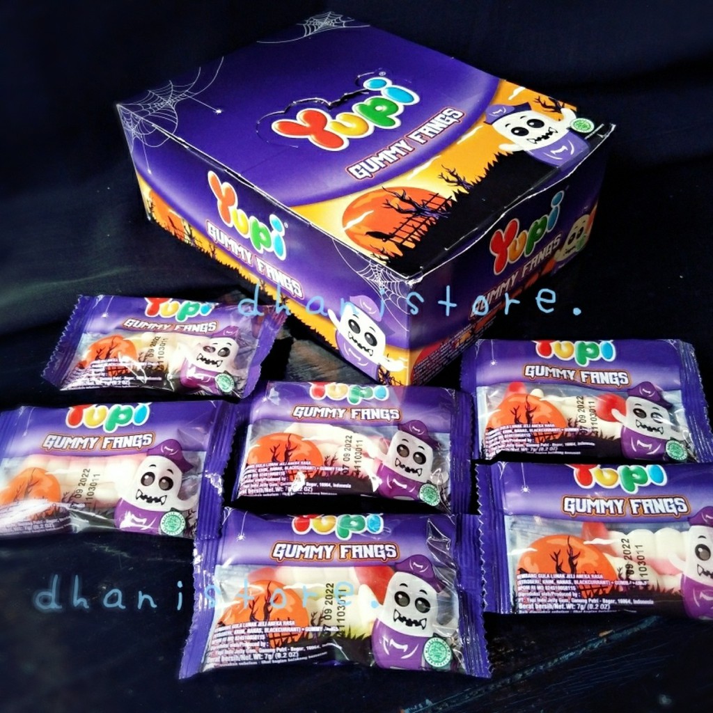 Yupi GUMMY FANGS (1pcs) permen taring gigi vampire (ECER)