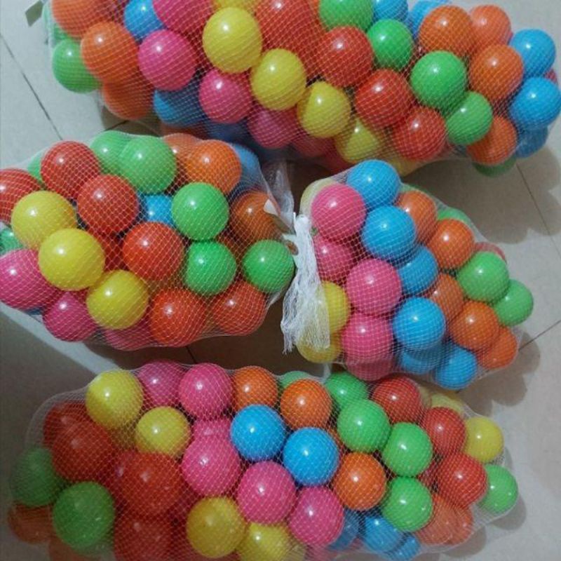 Bola plastik mandi bola