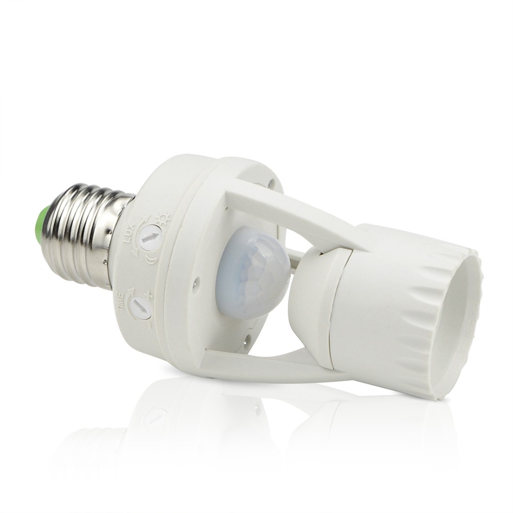 Fitting Sensor Smart Fitting E27 Lampu Bohlam dengan Infrared Motion Sensor
