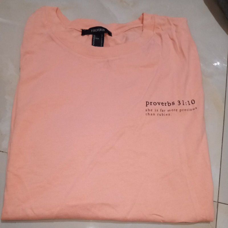 KAOS ATASAN WANITA TANGAN PENDEK CASUAL BRANDED