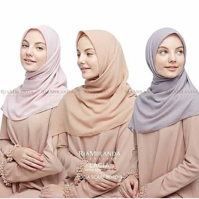 Lucia Scarf Polos Bordir Ria Miranda