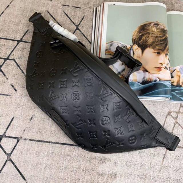 LV discovery Bumbag