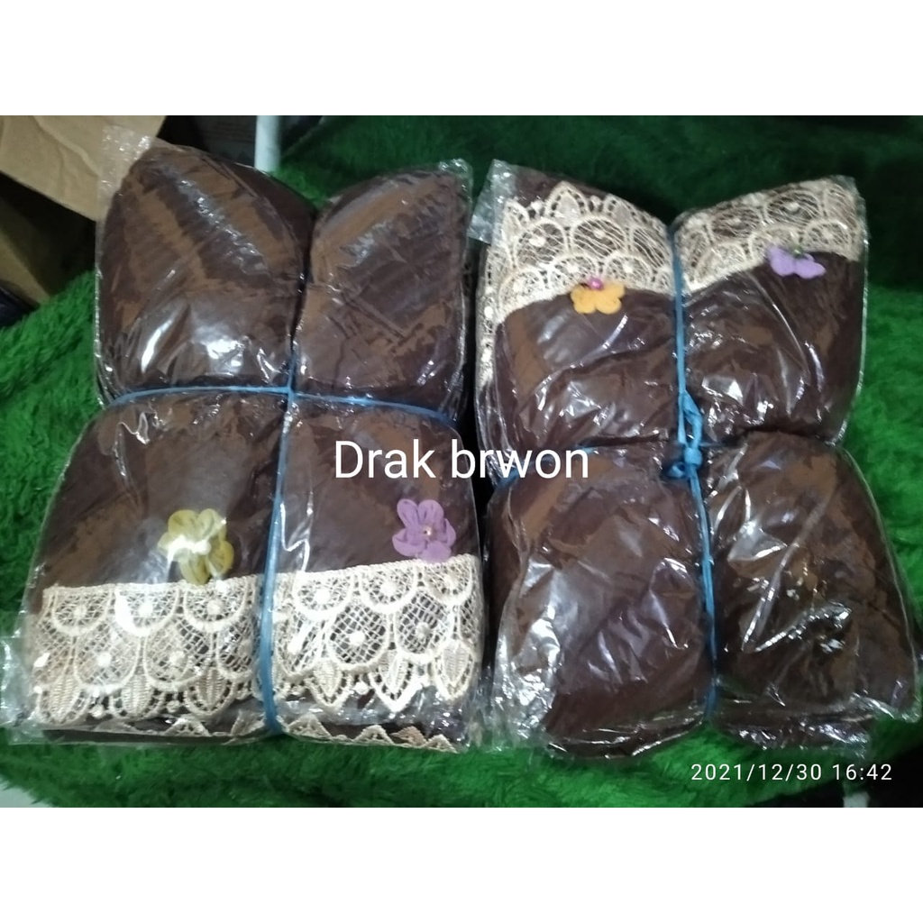 HIJAB SEGIEMPAT PLISKET NAGITA ORY KERUDUNGNAJWA SIZE LEBAR/JILBAB SEGIEMPAT PLISKET NAGITA RENDA SIZE LEBAR-6