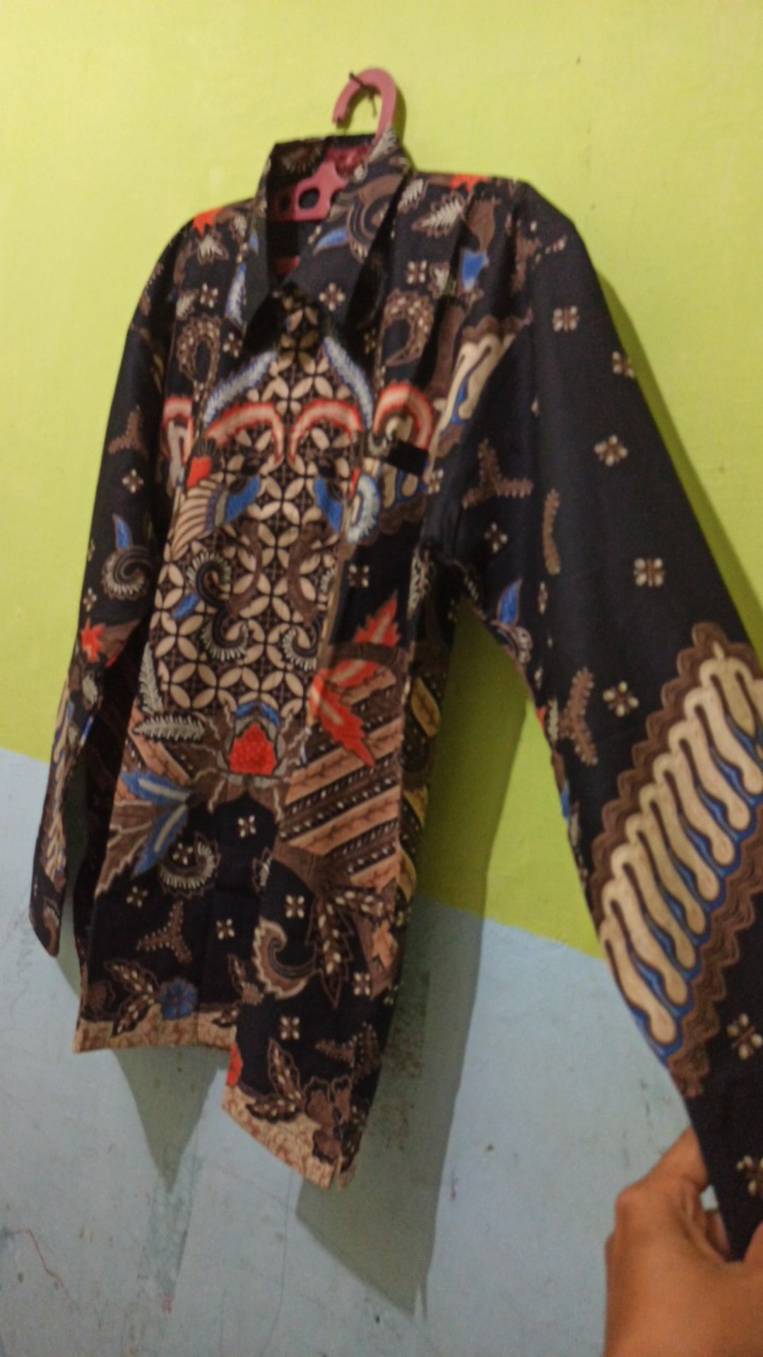 Batik Solo Kemeja Batik Panjang Devadeva Rajasakti Batiksoloamanah 145.000