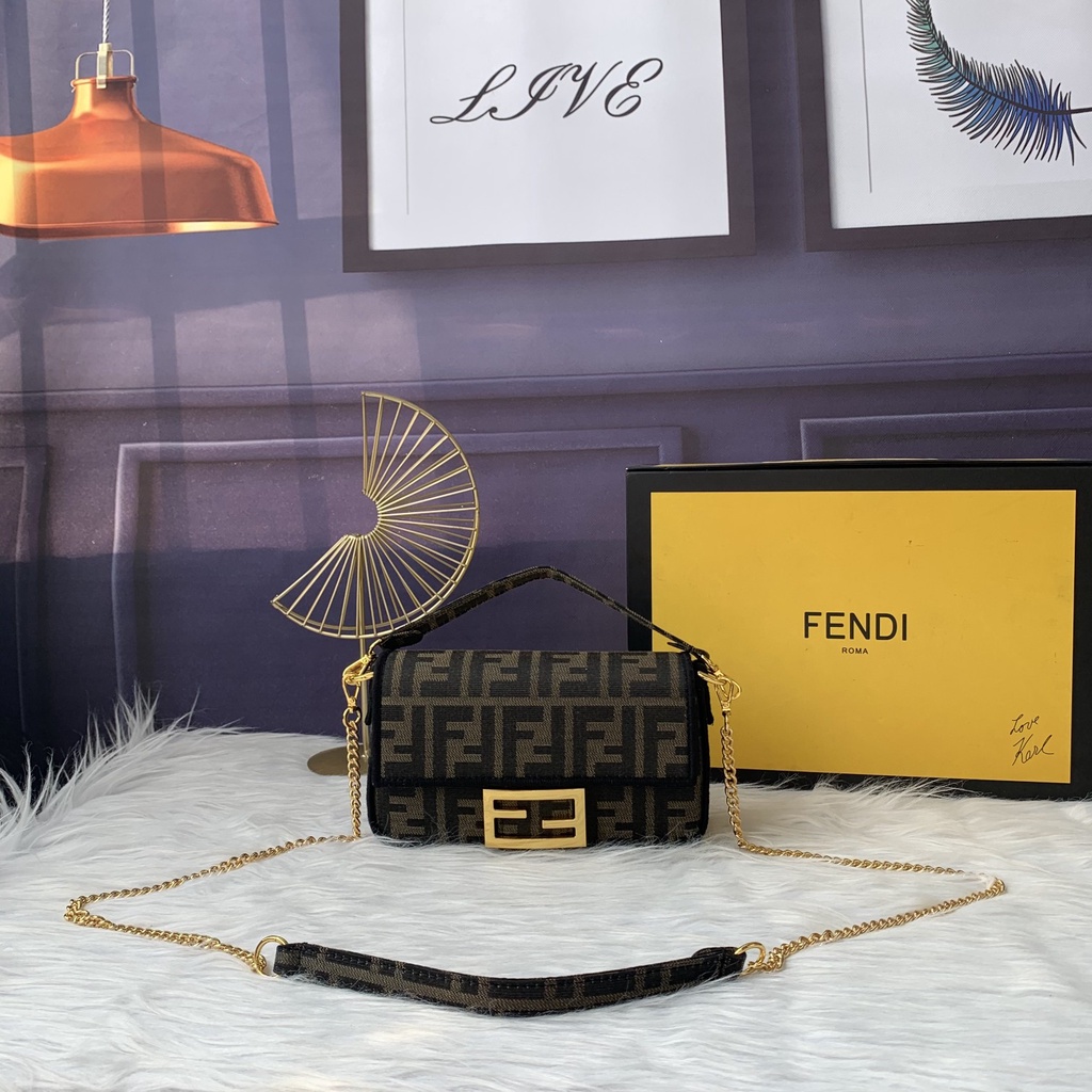 [Original] 2022 New Fendi Mini Baugou Bag Shoulder Messenger