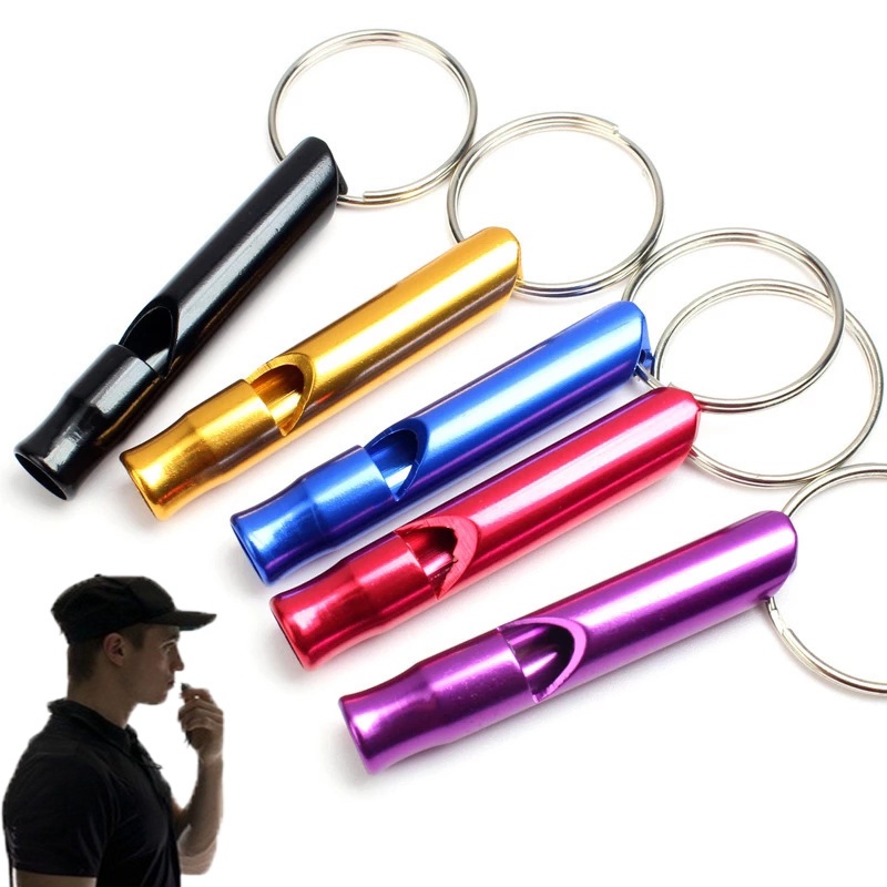 1pc Gantungan Kunci Peluit Bahan Aluminum Alloy Warna Acak Untuk Outdoor