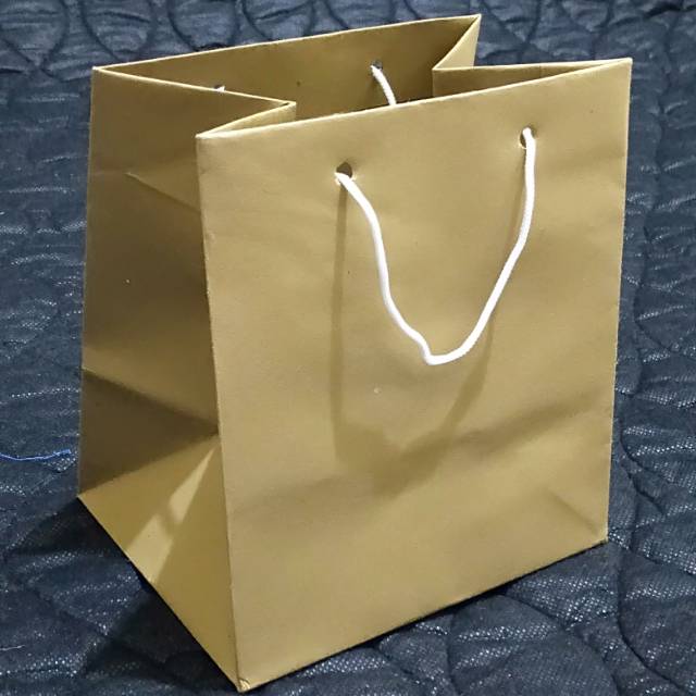 Paperbag/tas kertas donat polos (14x11x16)