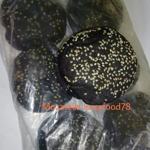 

Roti Burger Wijen Hitam/Burger tebal