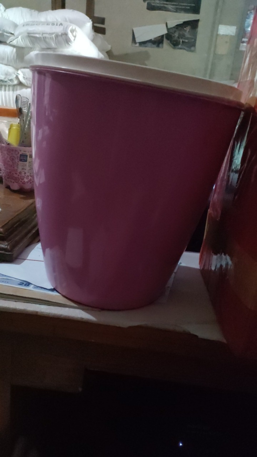 Tempat Sampah Karakter Hello Kitty Jumbo/10liter