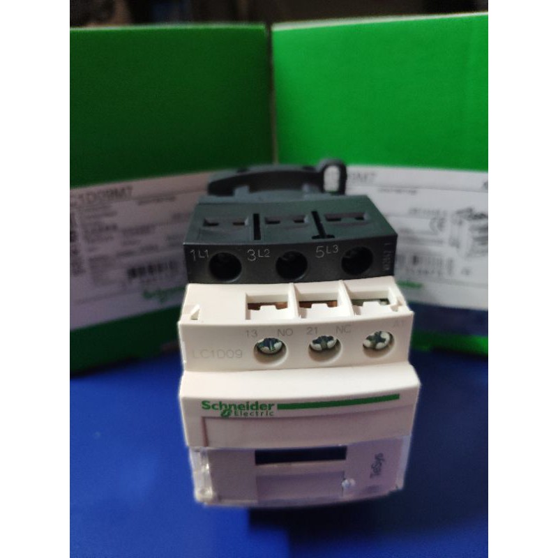 kontaktor LC1D 09 m7 25A Schneider 3p LC1D09M7