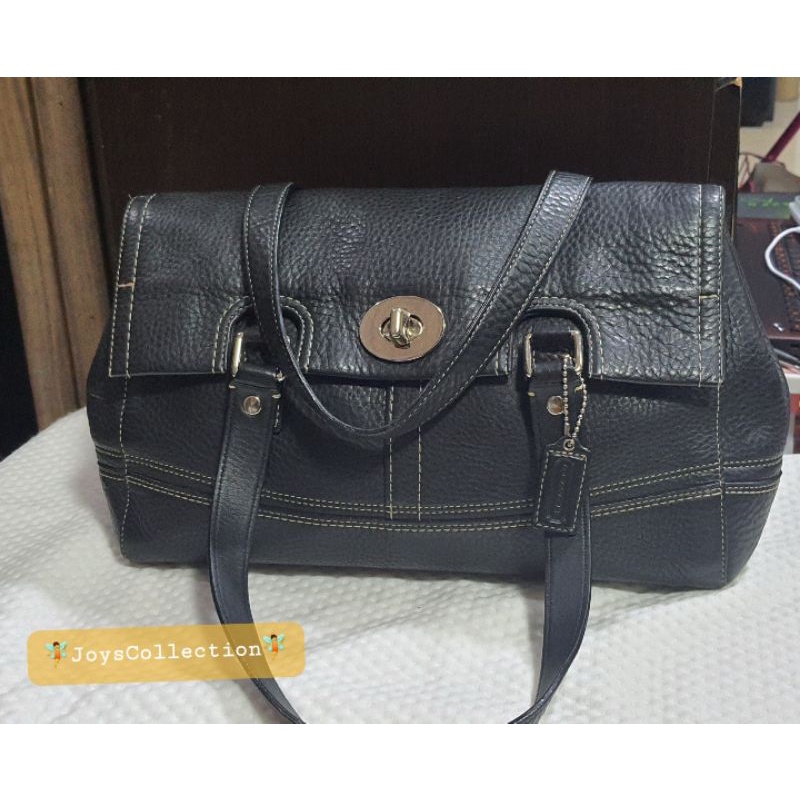 Preloved Coach kulit shoulder bag