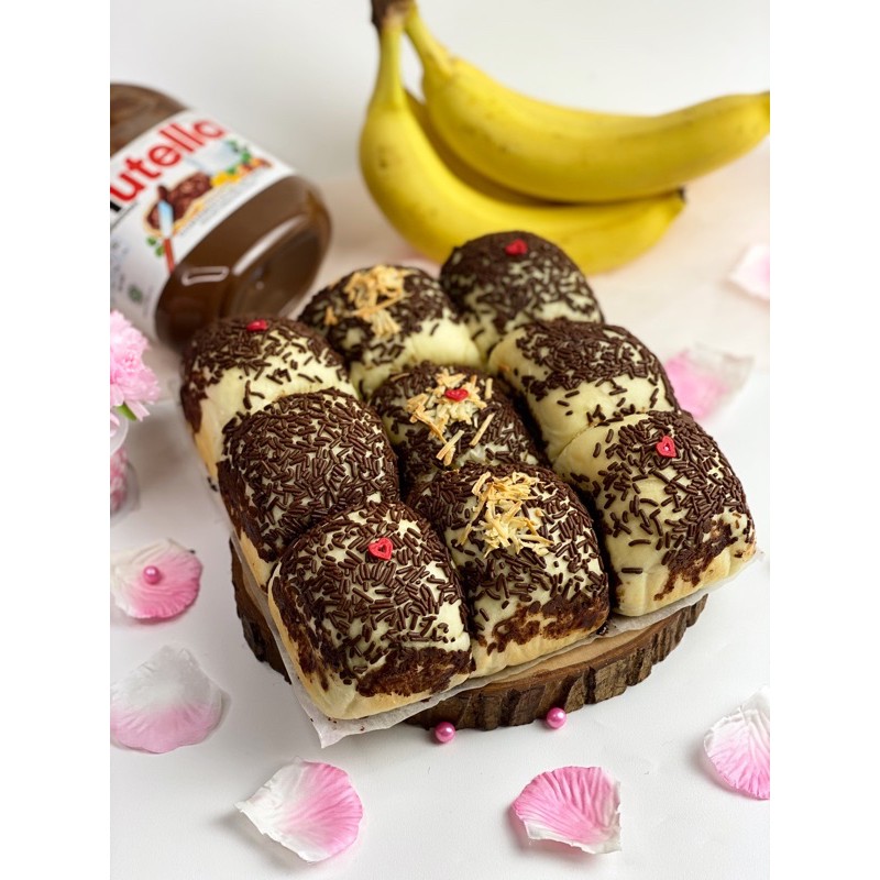 

Banutella Milk Bun by Mekataste