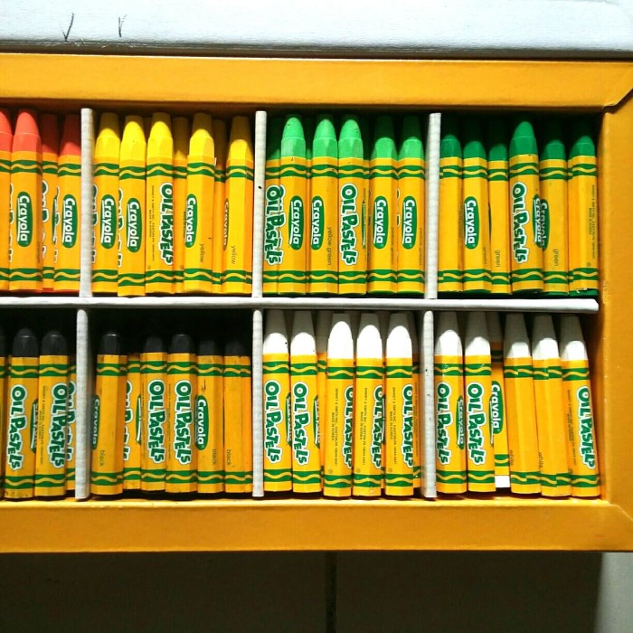

PASTEL-DRY-OIL- CRAYOLA 52-4629 CRAYOLA OIL PASTELS CLASSPACK JUMBO-SIZED 336 BATANG -OIL-DRY-