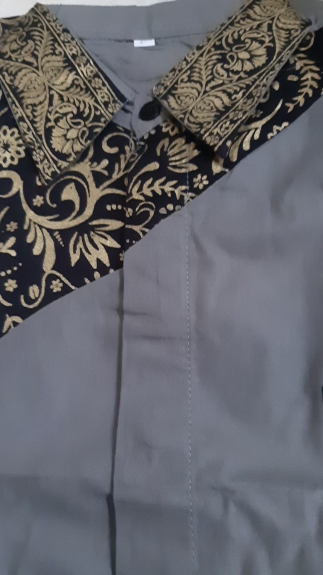 Kemeja Batik Pria Sogan Lengan Pendek Eksklusif Batik Artodomoro