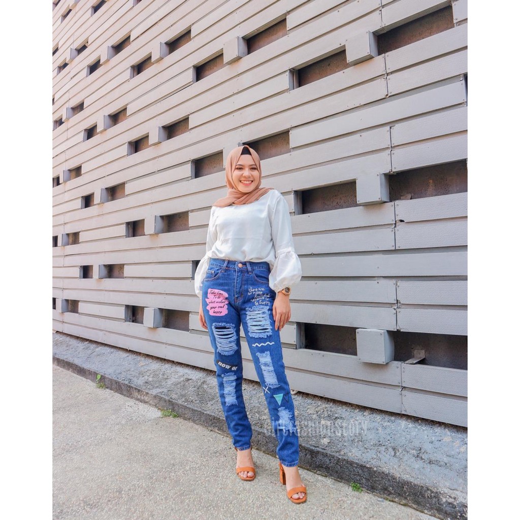 GFS LY REASONS BOYFRIEND JEANS