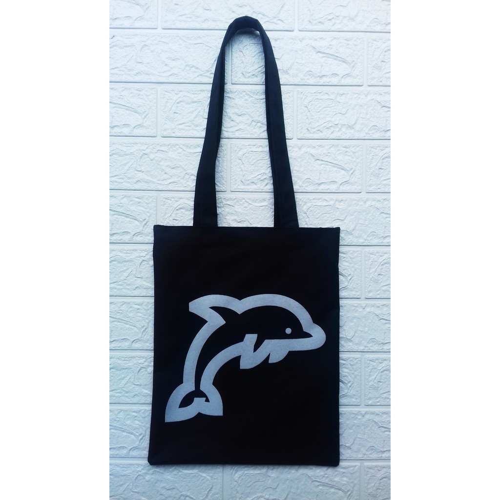 Totebag kanvas hitam putih murah (Dinier)