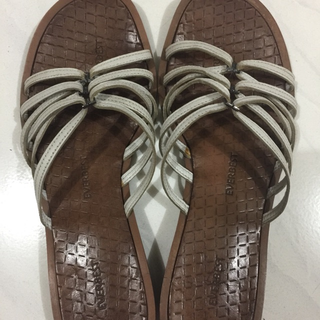 Preloved sandal everbest