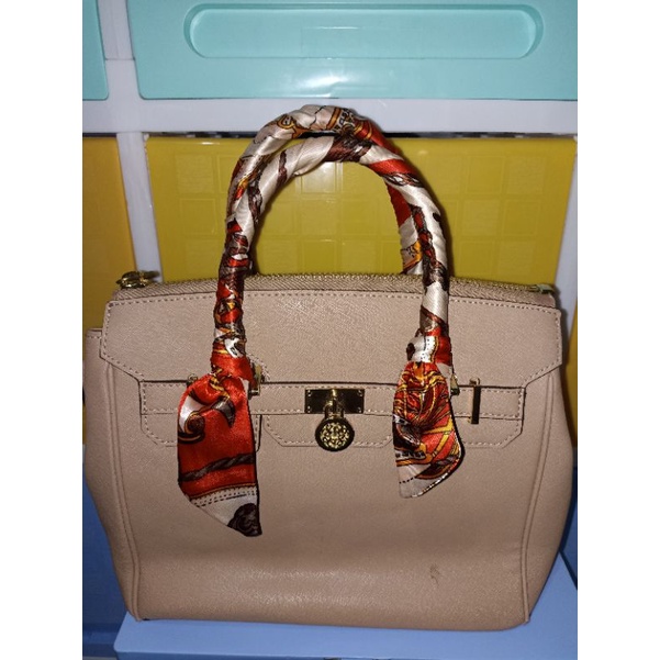 tas sling Elegance preloved