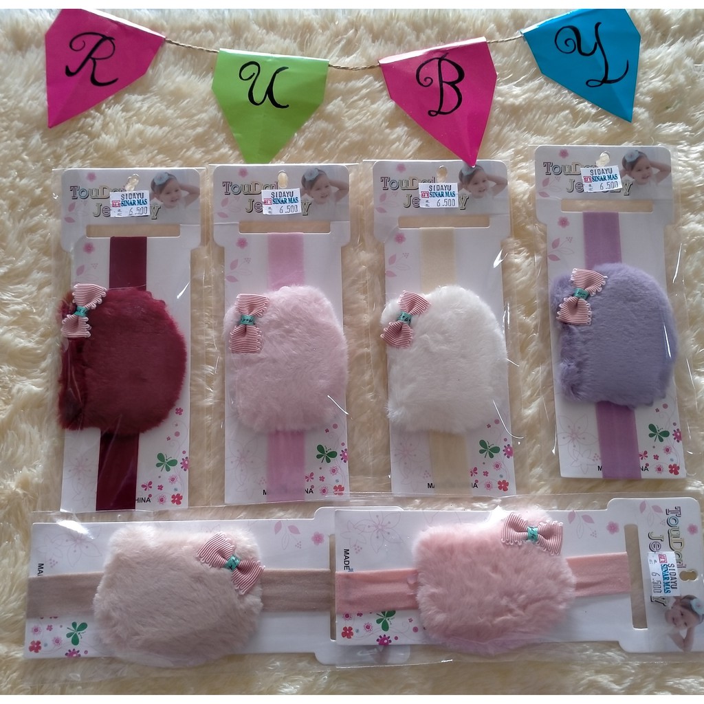 Bandana Hello Kitty bulu/ Bandana anak/bayi lucu karakter hello kitty