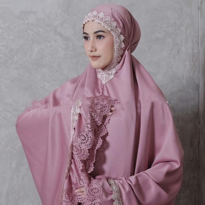 New - Mukena Traveling Laser Cut Motif Dewasa Lesty Renda Mewah Satin Mectuseller