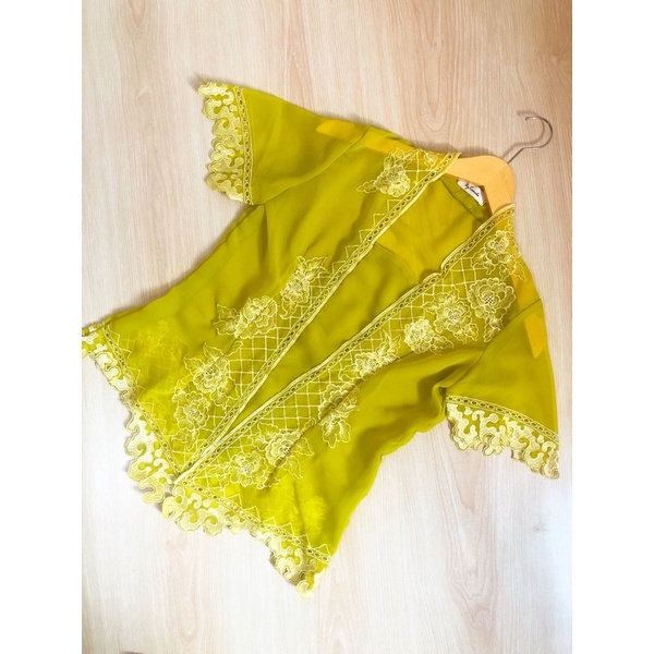 kebaya bordir motif pancaroone kuning sandat premium
