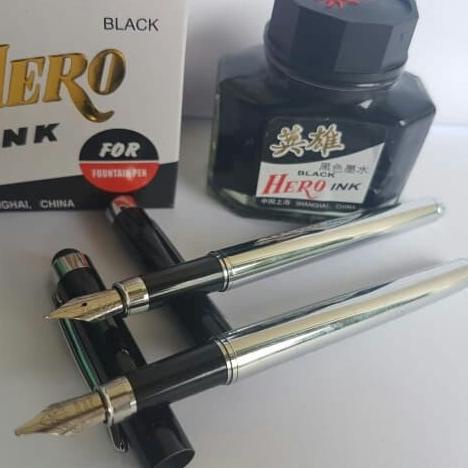 

TERBARU Paket murah fountain pen Stylus + Tinta Hero. Pena tinta isi/Promosi/PULPEN GEL/PULPEN LUCU/PULPEN 1 PACK/PENSIL WARNA/PENSIL 2B/PENGHAPUS JOYKO/PENGHAPUS LUCU/RAUTAN PENSIL PUTAR/RAUTAN ELEKTRIK/SPIDOL WARNA/SPIDOL PERMANEN/SPIDOL