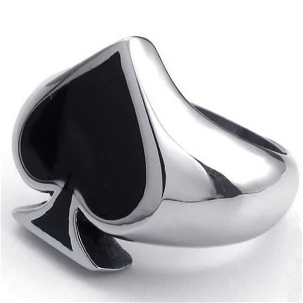 Cincin Bentuk Kartu Poker Sekop Bahan Stainless Steel