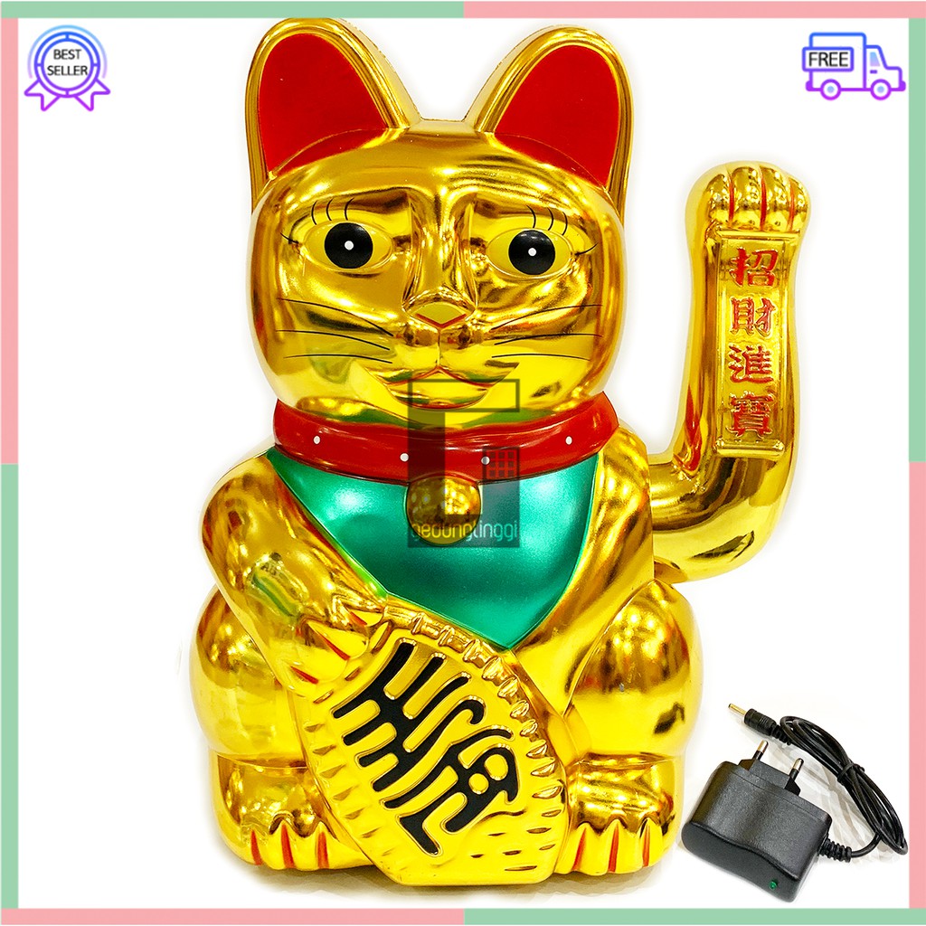 Pajangan Hiasan Dekorasi Patung Kucing Hoki Maneki Neko Maneko Neki Lucky Cat Fengshui Keberuntungan Rejeki Hias Tenaga Baterai Batrai Batre Battery Listrik Tangan Gerak Goyang Lambai Cina China Jepang Emas Gold Ukuran Size Besar Jumbo Big XL XXL 2XL 3XL