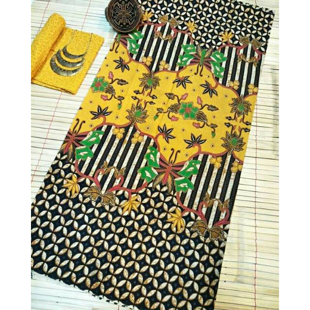 Kain Batik Nuansa Kuning Cerah