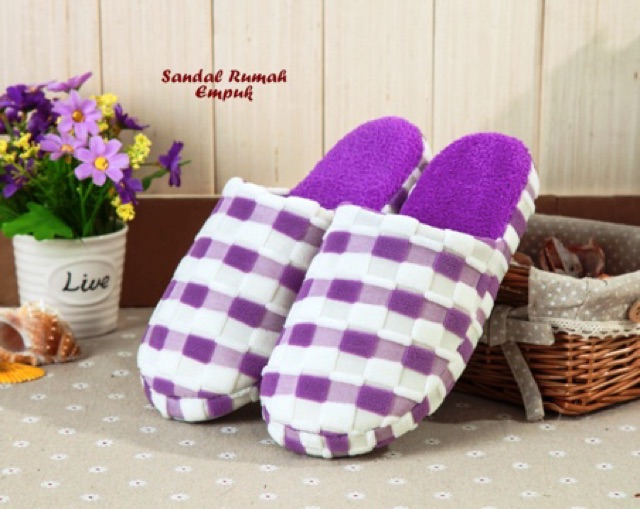 Sandal rumah motif KOTAK-KOTAK ( empuk dan nyaman) ada anti slip