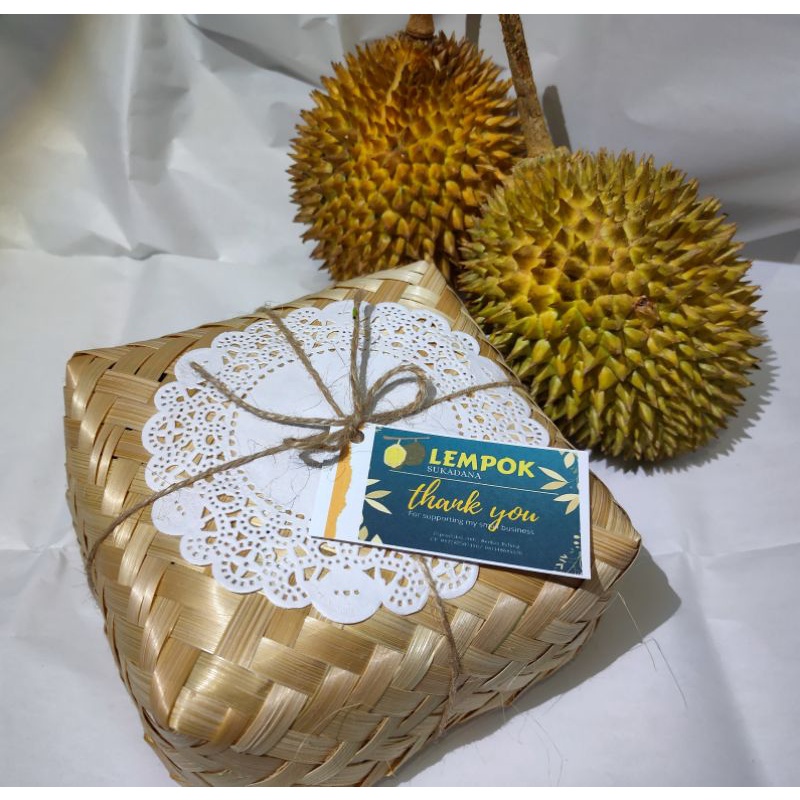 

Hampers Lempok Durian isi 1 kg khasnya sukadana