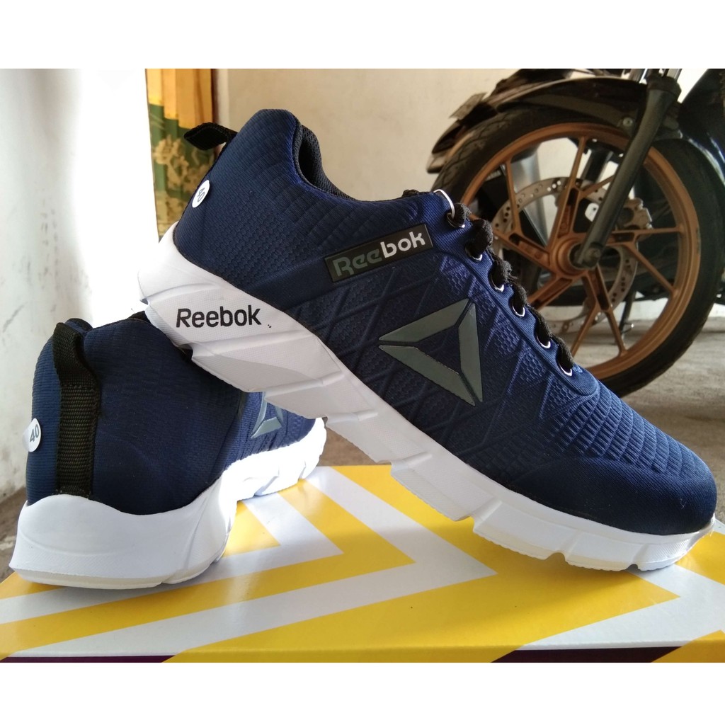 sepatu reebok original terbaru