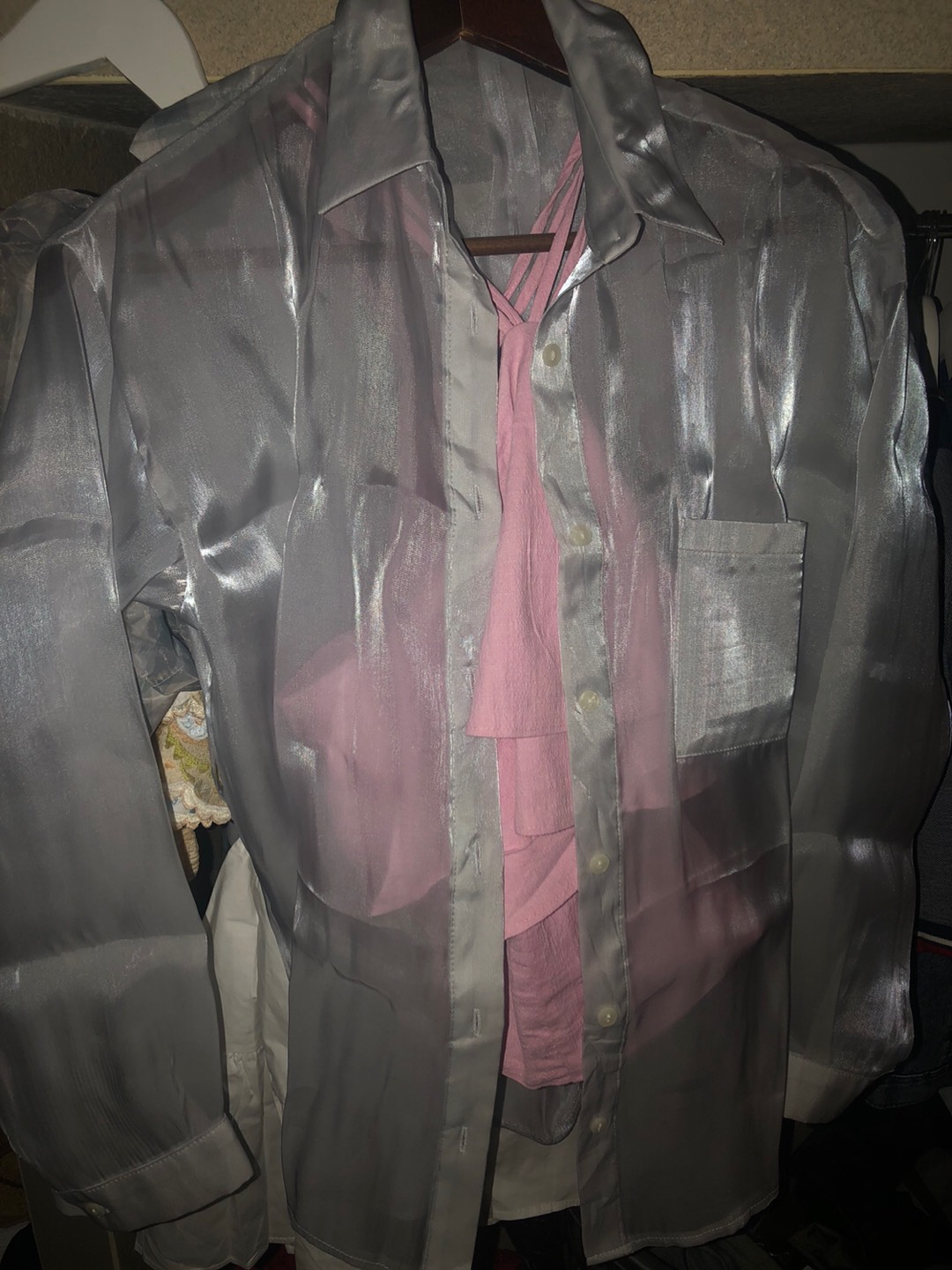 (2) Kemeja Thrift Preloved Under 40 Murah Meriah