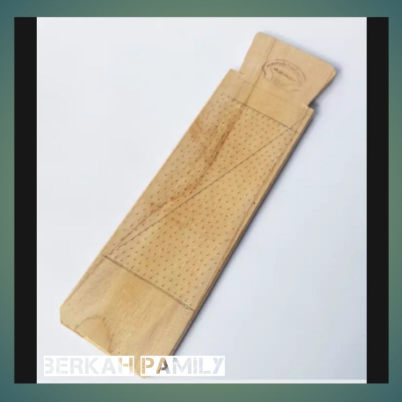 Parut Kelapa Kayu Jati Classic 35 Cm / Parutan Bawang Serbaguna Panjang