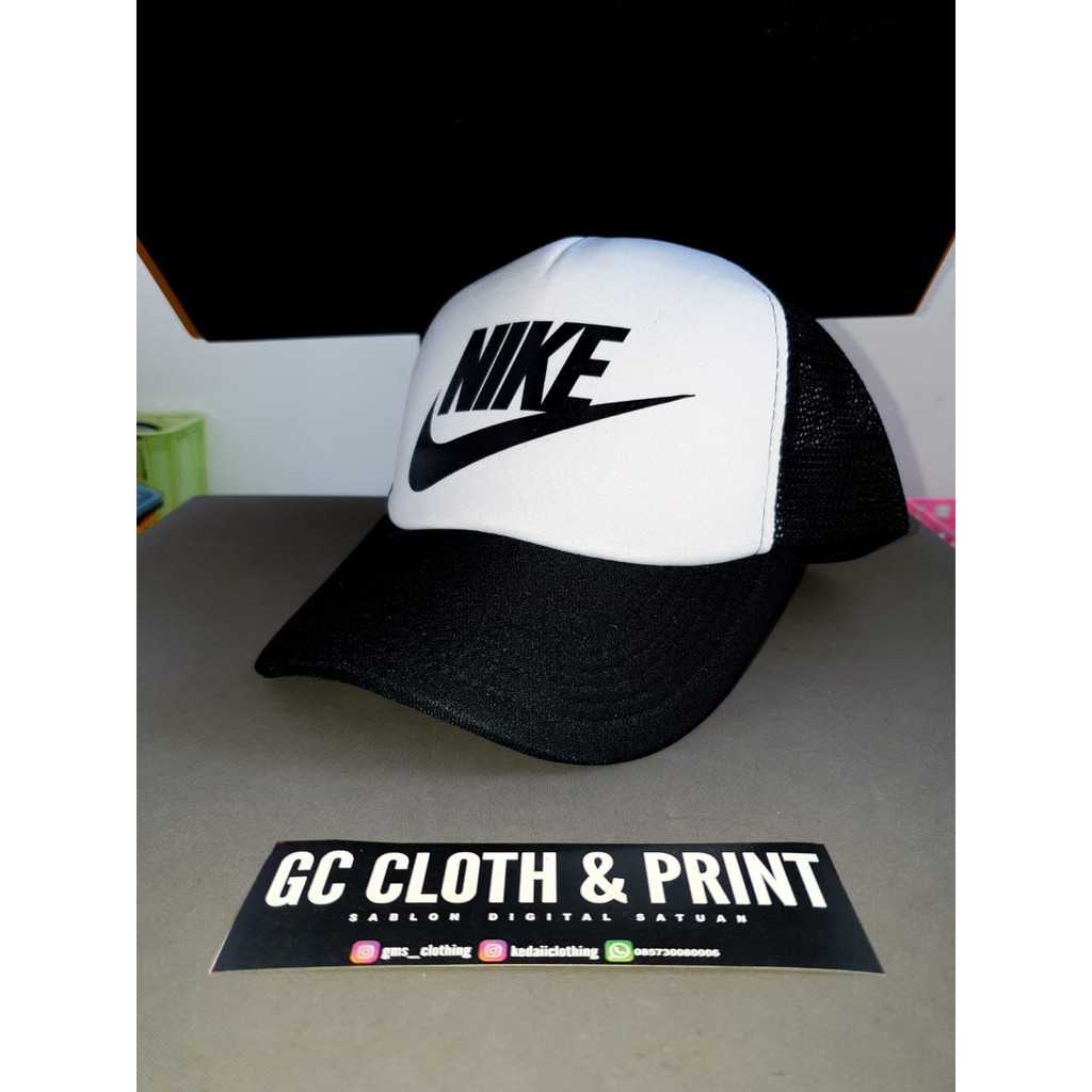 Topi Trucker Hitam putih hitam - Nike Team