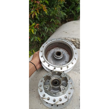 Tromol belakang ori kzr