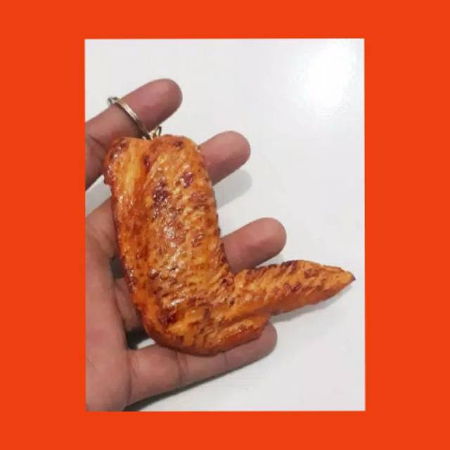 Gantungan kunci ayam goreng sayap ayam jumbo souvenir pernikahan unik dan lucu  YR SOUVENIR BANDUNG