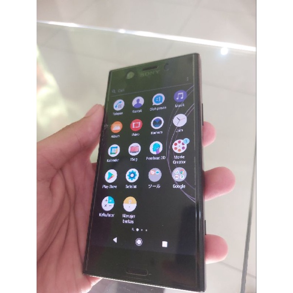 Sony XZ1 Compact 4/32 GLOBAL Snapdragon 850 Black Hitam Mulus 98%