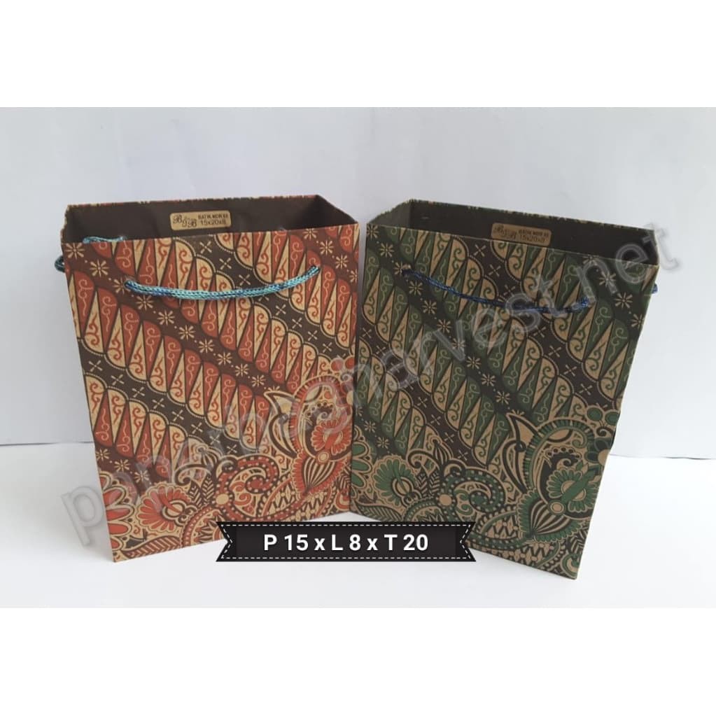 

Paper bag batik ukuran kecil