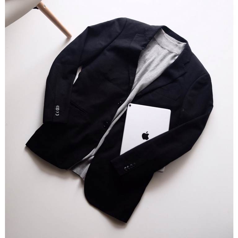 UNIQLO BLAZER BLACK SLIM