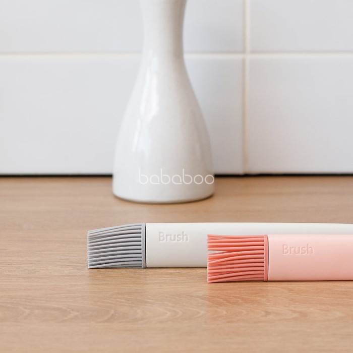 Peony Silicone Brush