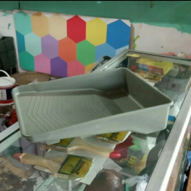 

bak cat untuk kuas roll