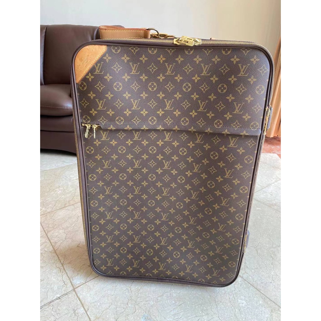LV Pegase Legere 55 Rolling Luggage (Bekas)