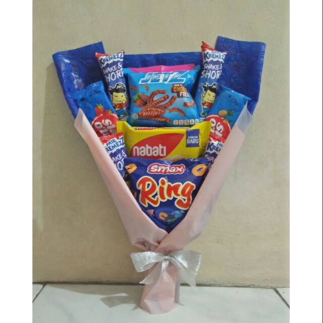 

Buket Snack Murah/Buket Wisuda/Hadiah Wisuda/Kado Wisuda