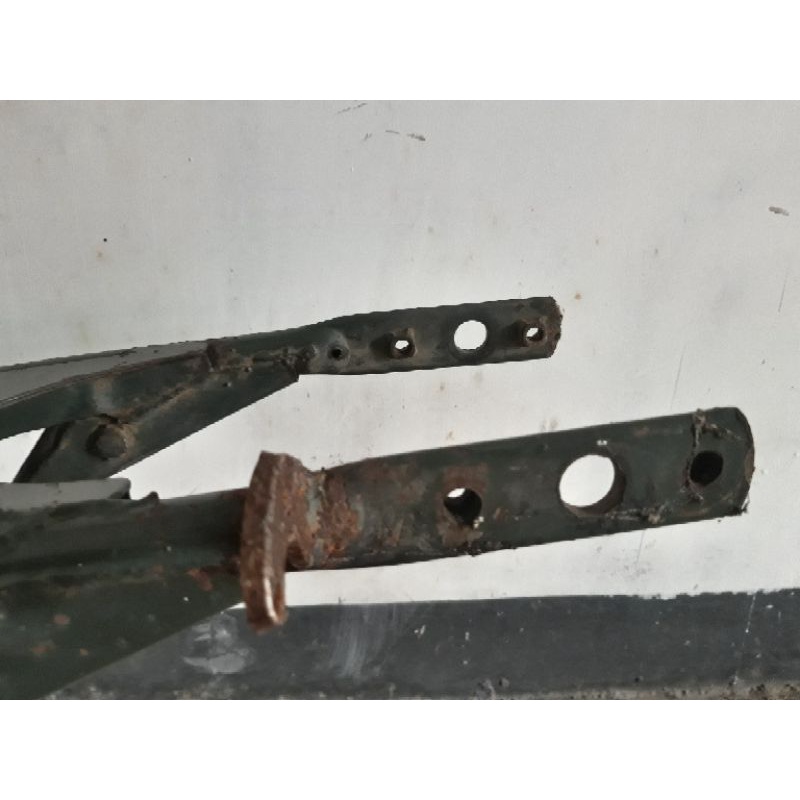 Sambungan Rangka gl100 ori